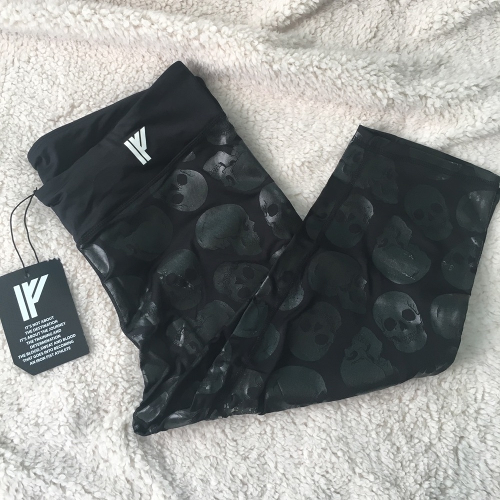 Iron Fist skull leggings